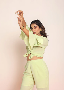 Chemise à volants vert lime pastel pour femme, hauts décontractés, chemisier tendance et élégant pour l'été, chemise de bureau confortable - Product Image 4