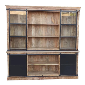 Buffet en bois massif d'inspiration vintage avec des sculptures détaillées à la main et des tiroirs fonctionnels pour le rangement dans la salle à manger - Product Image 3