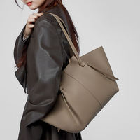 Sac Fourre-Tout Femme en Cuir Véritable Grande Capacité Cuir de Vachette, Sac Designer Luxe en Cuir Véritable avec Fermeture Ouverte Souple
