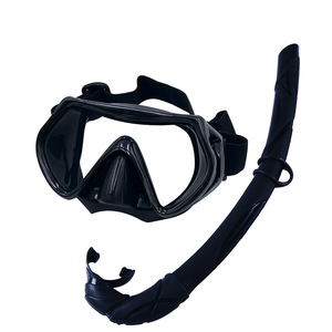 Máscara de Buceo de Silicona Líquida con Ventana Única de Vidrio Templado de 4.0mm, para Snorkel, Adultos, Uso Universal en la Playa - Product Image 2
