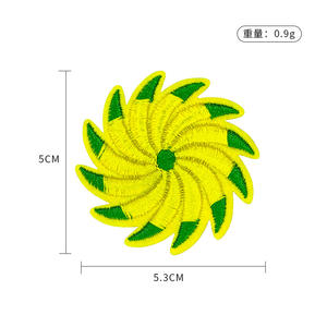Venta de fábrica MOQ bajo 5,3 cm hierro en colorido sol flor molino de viento parche para ropa gato parches - Product Image 6
