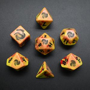 <span class=keywords><strong>Juego</strong></span> de dados Dnd personalizados de resina poliédrica con logotipo personalizado de esquina redonda D100 D4 D10 D8 D12 D20 D6 para juegos de rol - Product Image 4