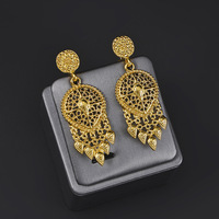 Parure de bijoux indiens plaqués or 4 pièces pour mariée, collier bib double couche, boucles d'oreilles et bague, bijoux de mariage fantaisie