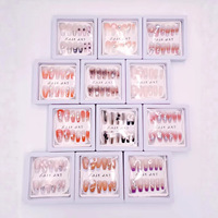 Ongles à presser en gel souple de luxe personnalisés, de haute qualité, avec design carré à French manucure, couvrance totale, pour doigts