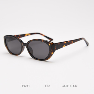 Occhiali da Sole alla Moda 2026, Nuovissimi Occhiali da Sole di Lusso Personalizzati per Donne, Fornitore di Occhiali da Sole per Uomini, Occhiali da Sole Polarizzati Premium in Tr90 per Uomini - Product Image 3