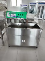 Machine à laver les chaussures semi-automatique en acier inoxydable pour les blanchisseries, les nettoyeurs à sec et les usines de chaussures