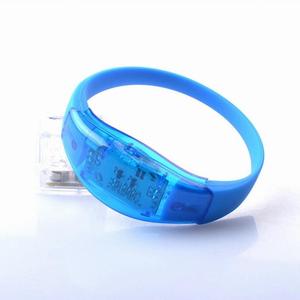 Pulseras LED <span class=keywords><strong>de</strong></span> Silicona Personalizadas que Brillan en la Oscuridad Activadas por Sonido con Control por Voz para <span class=keywords><strong>Fiestas</strong></span> - Product Image 5