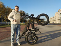 Vélo électrique à assistance électrique avec pneus larges de 20 pouces, cadre en fer, batterie centrale 15AH, freins à disque doubles, charge maximale 200 kg, adapté à la neige et à la plage