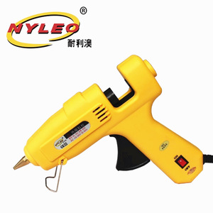 Pistola de pegamento termofusible Nyleo NL203 60/100W de doble potencia, industrial, para barras de pegamento de 7/16 pulgadas de diámetro y 10 pulgadas de longitud. - Product Image 5