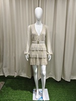 Robe Mini OEM Élégante Plissée Champagne Métallisé Col V Profond Manches Longues Ceinturée à Volants Superposés – Vente en Gros