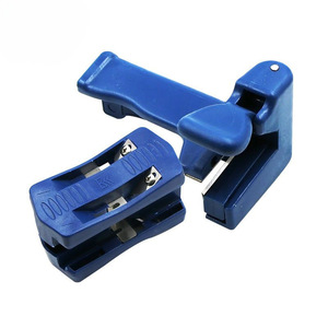 Taille-crayon mécanique en plastique, machine à bordurer manuelle, tailles standard pour la finition des bords de panneaux - Product Image 1