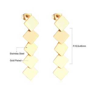 Ason Prix de Gros Nouveau Design Bijoux en Acier Inoxydable Plaqué Or 18K Pendentif Longues Boucles d'Oreilles Pendantes pour Femmes et Filles - Product Image 3