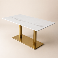 Table de restaurant rectangulaire avec plateau en pierre frittée, base à double poteau en laiton, résistante aux rayures et à la chaleur