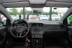 Autos Usados Volkswagen Polo 2018 1.5L 6AT Conducción Segura Hatchback Euro V LHD Inyección Natural Bajo Consumo 59000 km de Autonomía - Product Image 5