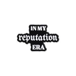 Broche en émail avec texte 'Membre de la bande de dégâts', accessoires de mode pour vêtements, bijoux cadeau pour amis - Product Image 3