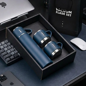 Vente en gros d'usine, logo personnalisé, mug thermique en acier inoxydable de 500 ml (17 oz), ensemble cadeau avec 3 couvercles et tasses - Product Image 1