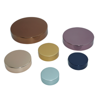 Approvisionnement d'usine 53-400 couvercles à vis en aluminium cosmétiques en or lisse pour bouteille de pot de crème en plastique en verre