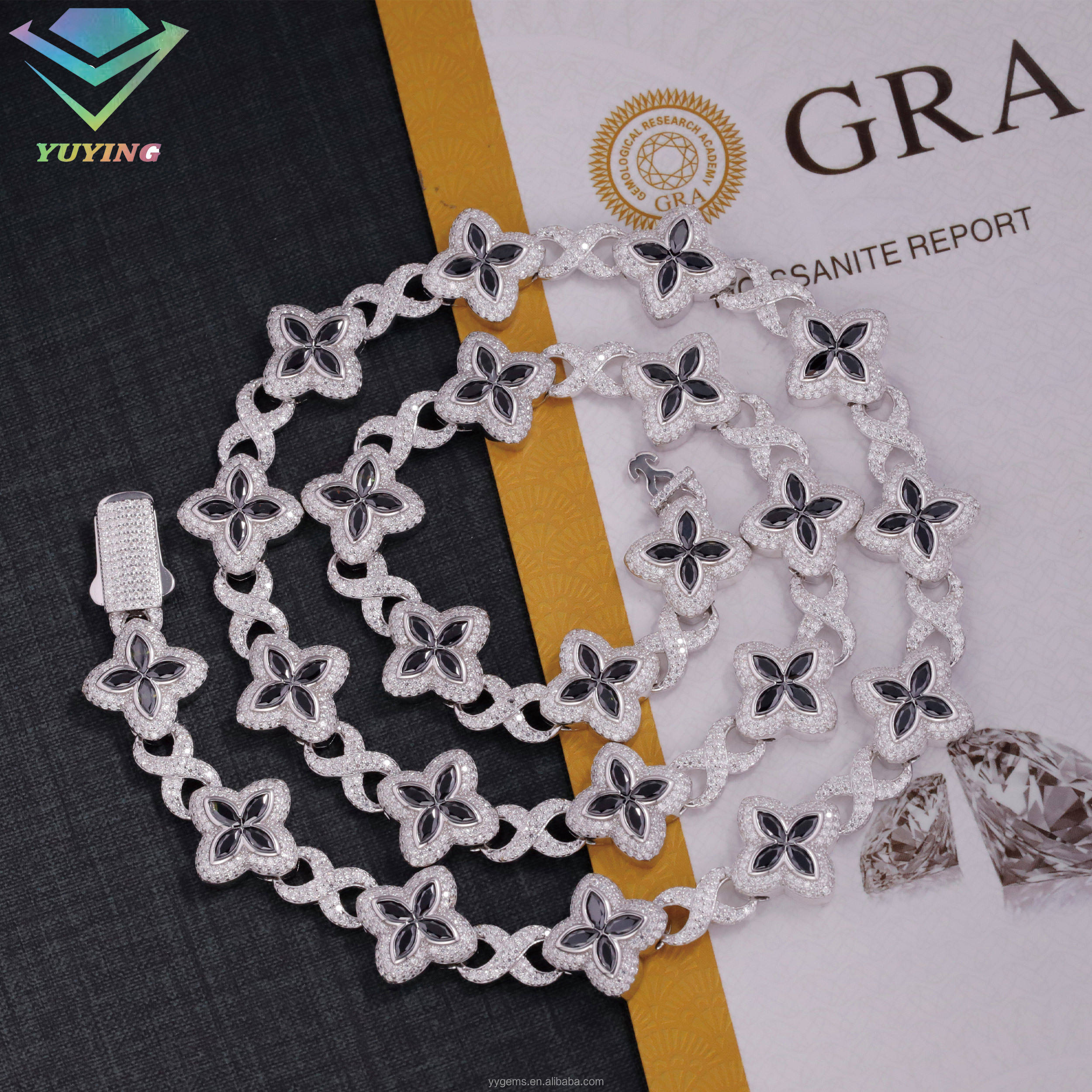 โคลเวอร์สีดำ (ชุบทองคำขาว)