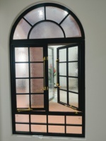 Ventana Moderna Francesa con Arco y Rejilla, Ventana Abatible con Doble Vidrio, Diseño Posmoderno, Marco de Acero Inoxidable y Aleación de Aluminio, para Hogar, Individual