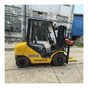 Montacargas diésel Komatsu FD25 usado de 2.5 toneladas, original de Japón, en buen estado, de segunda mano, en oferta. - Product Image 4