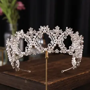 Diademas de diamante de círculo redondo hueco grande, coronas de desfile de aleación dorada de diamantes de imitación grandes, corona de Metal para accesorios para el cabello de boda