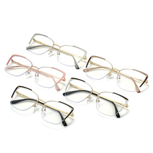 Lunettes anti-lumière bleue tendance pour femmes, style célébrité d'<span class=keywords><strong>Internet</strong></span>, style punk uni, montures de lunettes transfrontalières - Product Image 5