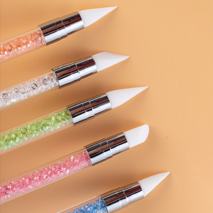 Nouvelle Arrivée 5pcs Double Tête Nail Art Pen Set Soft Silicone Tip avec Acrylique Poignée pour Acrylique DIY Nail Design - Product Image 1