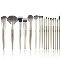 Vente en gros de pinceaux de maquillage professionnels champagne or personnalisés 16 pièces pinceaux de luxe Vegan pour le visage et les lèvres