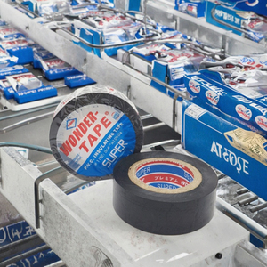 Vente directe d'usine, ruban <span class=keywords><strong>isolant</strong></span> imperméable à chaud en PVC, simple face, long <span class=keywords><strong>rouleau</strong></span>, <span class=keywords><strong>thermique</strong></span>, bon prix, couleur personnalisée, emballage Bopp - Product Image 5