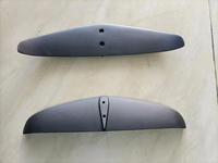 Planche de surf hydrofoil en carbone avec ailes et pompe pour le foil