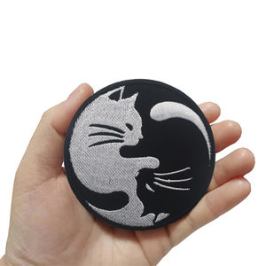 Divertente doppio nero bianco ricamo animale gatto rotondo Taiji Cat Patch per bambino camicia decorazione zaino cucito <span class=keywords><strong>Applique</strong></span> - Product Image 3