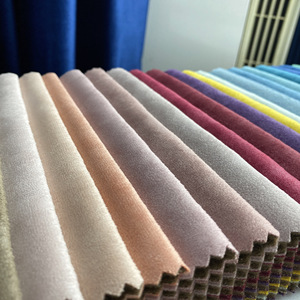 Colle blanche veloutée, gaufrée, couleur blanche - Product Image 6