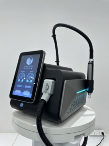 เครื่องเลเซอร์พกพาแบบตั้งโต๊ะ Pico Laser 1320nm สำหรับลอกผิวด้วยคาร์บอน สำหรับร้านเสริมสวย ND YAG Picosecond Laser - Product Image 5