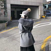 Veste en laine élégante de style européen pour femmes, Abrigos Largos Para Mujer, manteau en laine à capuche en fourrure de renard