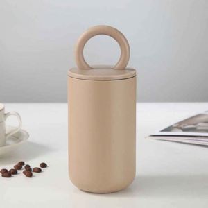 Minimalist Stainless Steel Vacuum Tumbler With Ring Lid For Home And Travel Use - Product Image 4