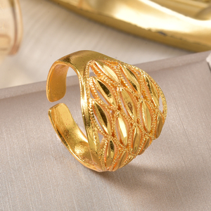 Anillos de Joyería Fina Ajustables Chapados en Oro de 18K con Diseño Floral Hueco Vintage Elegante para Mujer - Accesorio de Joyería al por Mayor - Product Image 4