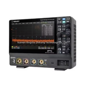 Oscilloscope numérique Siglent SDS1074X HD 4 canaux 200 MHz 12 bits, fréquence d'échantillonnage 2GSa/s, écran tactile capacitif 10,1 pouces - Product Image 2