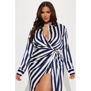 Nuevo Vestido Irregular de Moda con Estampado de Rayas y Cierre de un Solo Botón - Product Image 2