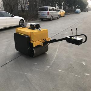 Mini rodillo tándem Compactador <span class=keywords><strong>de</strong></span> bebé 330kg 0.3ton 0.5ton Rodillo <span class=keywords><strong>de</strong></span> tambor suave 30kn Fuerza emocionante 4 km/h - Product Image 5