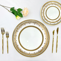 Vaisselle chère Dubai blanc or cuisine dîner plat moderne assiettes en céramique or jante vaisselle pour mariage etc.