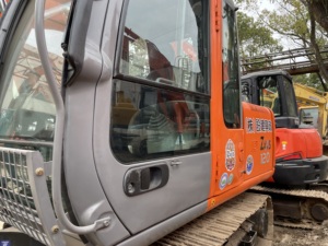 HITACHI EX120-3 12 tonnes en stock pelle sur chenilles utilisé moteur de boîte de vitesses à noyau-disponible à la vente compatible ZX50U ZX70-3 - Product Image 2