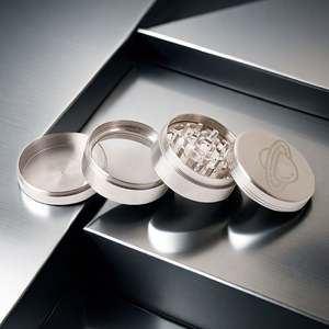 Broyeur à herbes en acier inoxydable de haute qualité, 50 mm, 4 couches, logo personnalisé, broyeur à tabac sec pour herbes - Product Image 5