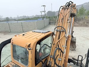 Excavatrice sur pneus Hyundai 210W-9 150-7 150 d'occasion à vendre, importée, originale/de construction, Hyundai 210W-9 150-7 150 d'occasion - Product Image 6