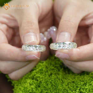 Bague en moissanite entière Goldleaf D VVS1 10-16 carats, idéale pour offrir en cadeau, pour un anniversaire, un mariage, ou un usage quotidien - Product Image 3