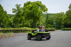 รถยนต์ของเล่นเด็กแบบขับได้ รุ่น ID Buggy  ใช้พลังงานไฟฟ้า ชาร์จได้ สำหรับเด็กผู้ชาย - Product Image 5
