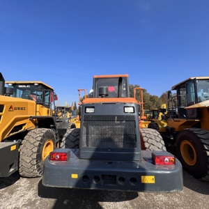 รถตักล้อยางมือสอง Doosan DL505 ขนาด 5 ตัน สมรรถนะดีที่สุด พร้อมเครื่องยนต์ เกียร์ และปั๊ม มีสินค้าในสต็อก - Product Image 3