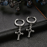 Boucles d'oreilles créoles pendantes croix esthétique gothique sombre en acier inoxydable 316L avec zircon noir, bijoux unisexe punk grunge pour hommes et femmes