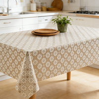 Nappe de table jetable de luxe en PVC, couleur or clair, imperméable et résistante à l'huile, imprimée de motifs floraux, avec logo personnalisé, pour événements de mariage (vente en gros)