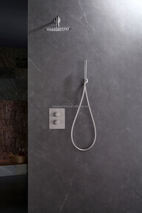 Ensemble de système de <span class=keywords><strong>douche</strong></span> gris pistolet avec tête de pluie ronde de 10 pouces et robinet à main - Product Image 4