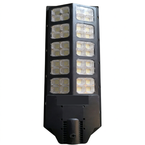 Lampadaire solaire LED 300W IP65 ABS, cellule solaire monocristalline en silicium, durée de vie 20000H, angle de faisceau 120°, garantie 2 ans - Product Image 1